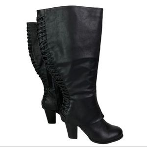 NEW Torrid Black Lace Up Knee High Heeled Boot Size 8.5